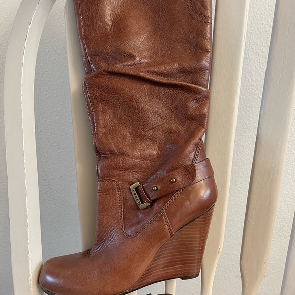 Guess knee high wedge heeled boot - Picture 4 of 6